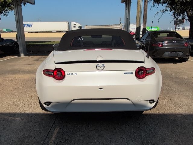 2025 Mazda MX-5 Miata Miata photo 6