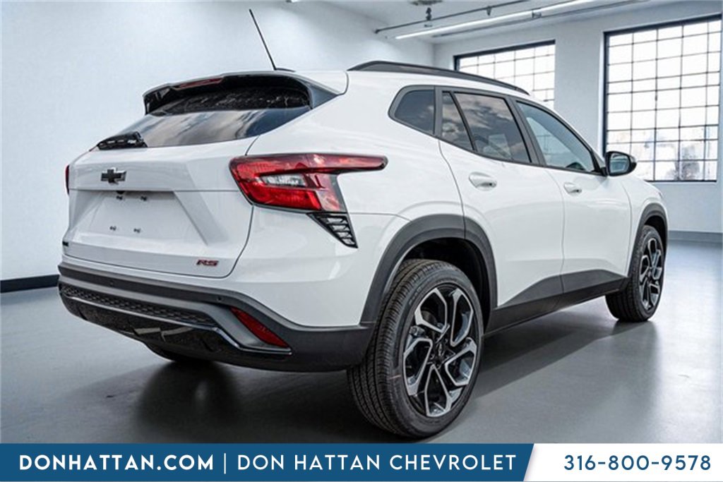 2025 Chevrolet Trax photo 28