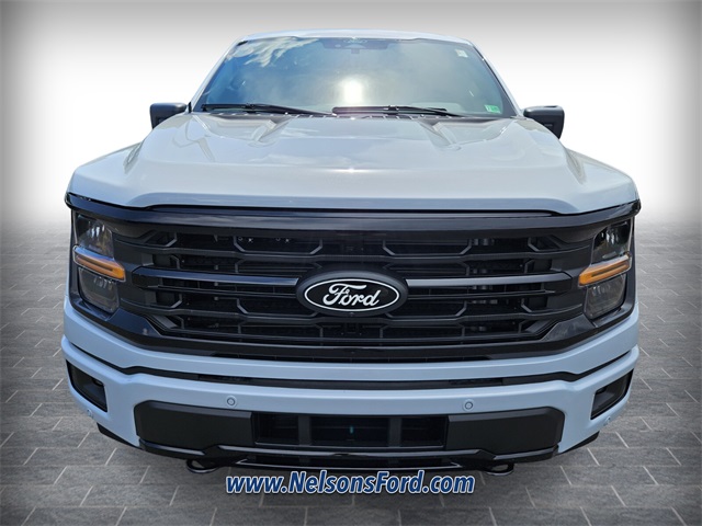 2025 Ford F-150 XLT photo 2