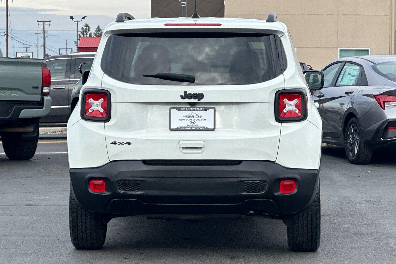 2023 Jeep Renegade Upland photo 3