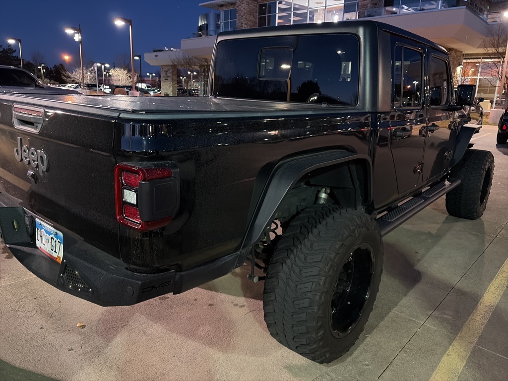 2021 Jeep Gladiator Sport 80th Anniversary Edition photo 3