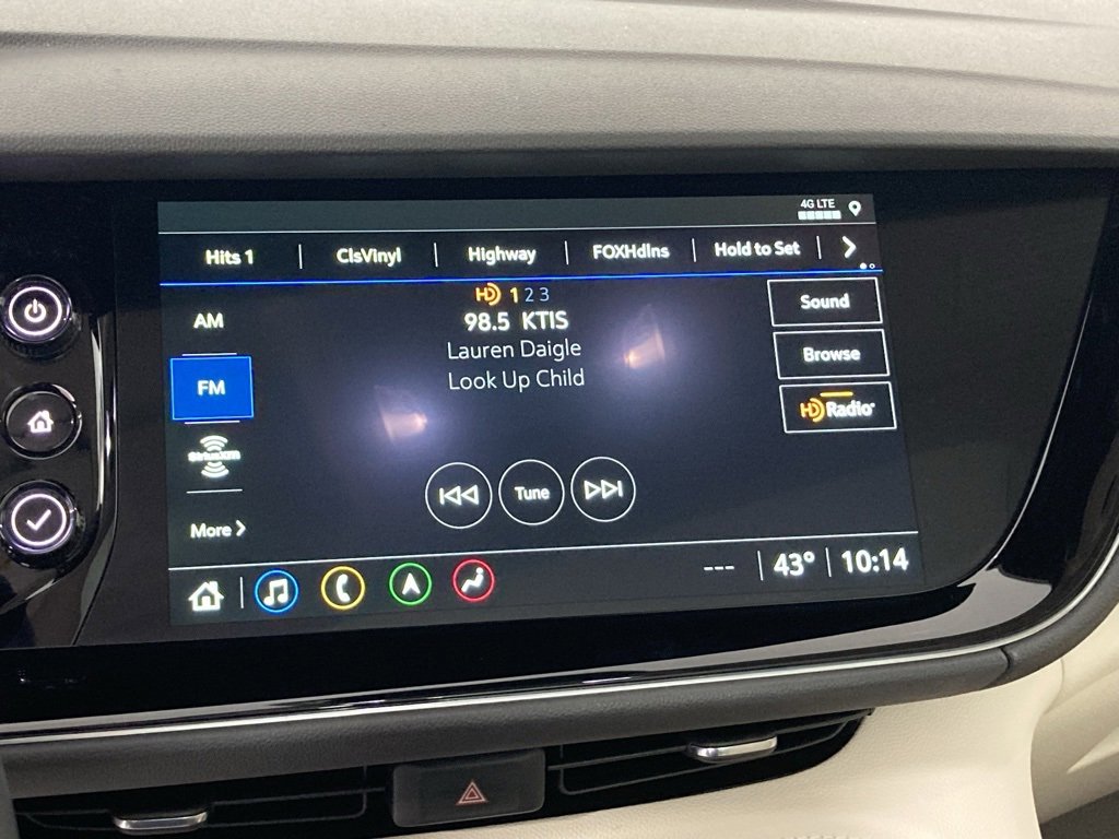 2022 Buick Envision Avenir photo 3