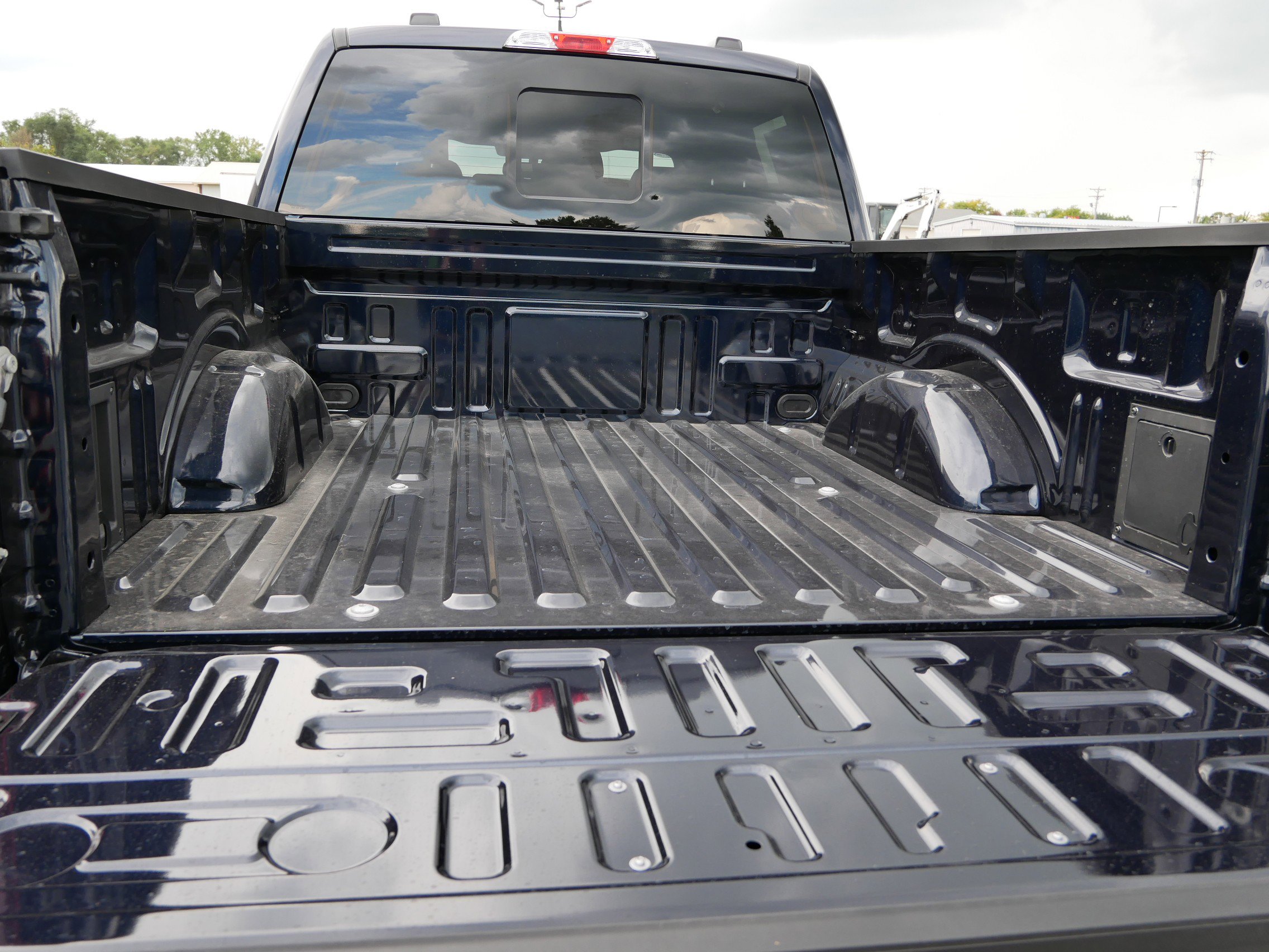 2025 Ford F-150 XLT photo 10