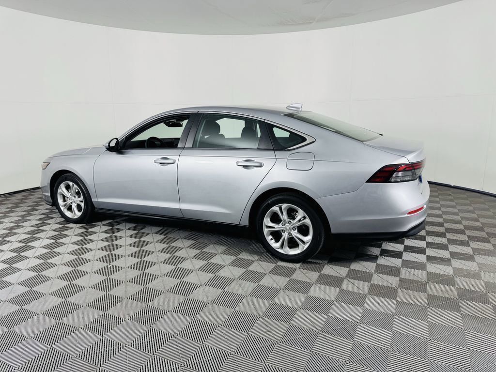 2024 Honda Accord LX photo 18