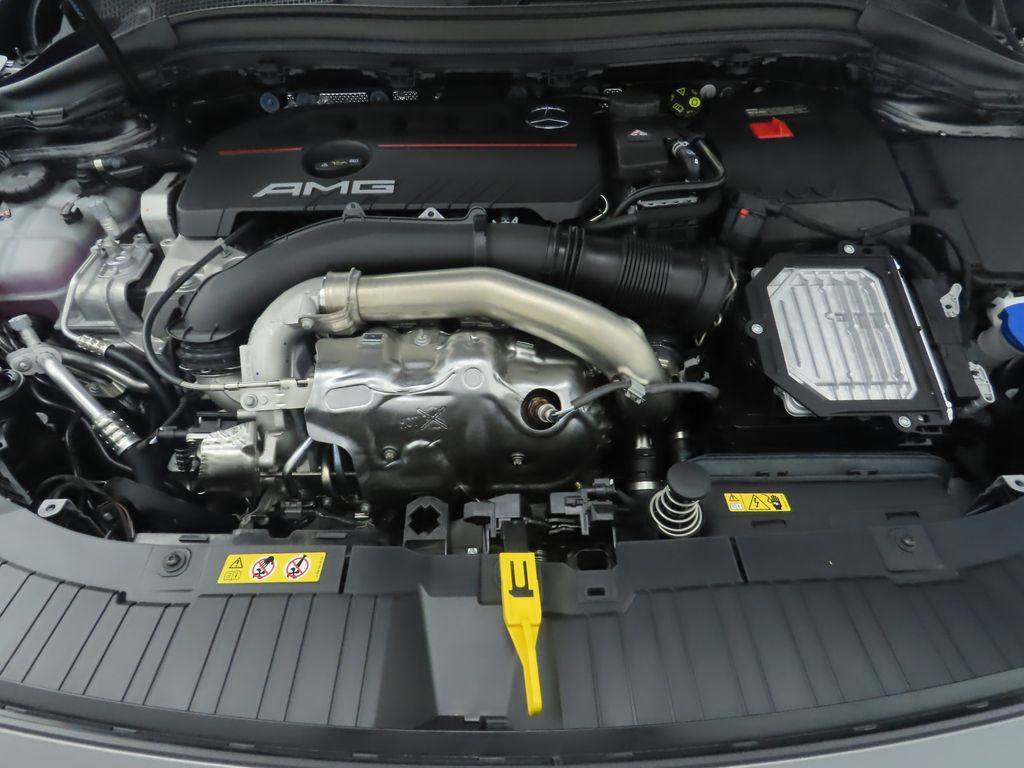 2025 Mercedes Benz GLA 35 AMG 4MATIC photo 25