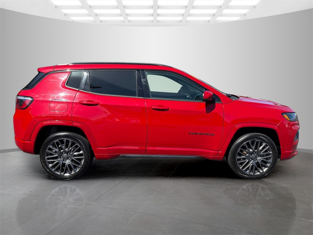 2023 Jeep Compass Limited Red Edition photo 6