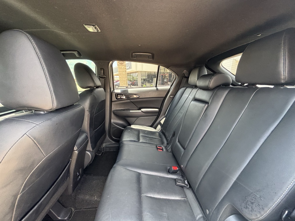 2022 Mitsubishi Eclipse Cross SEL photo 14