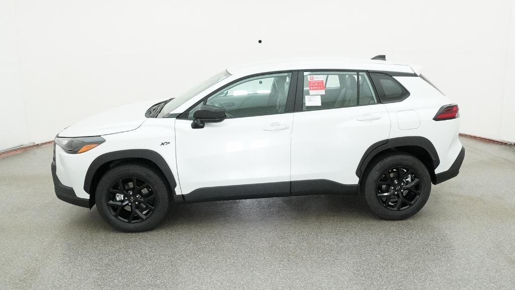 2026 Toyota Corolla Cross L photo 7