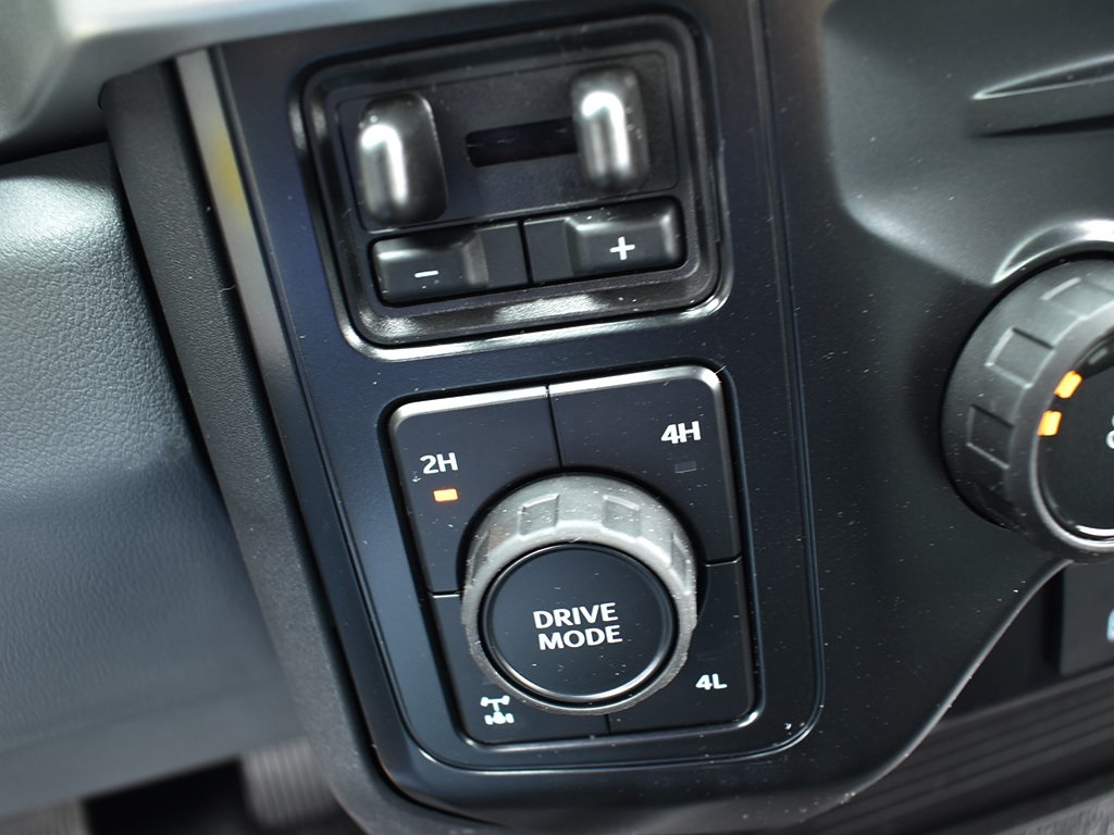 2025 Ford F-250 XLT photo 18