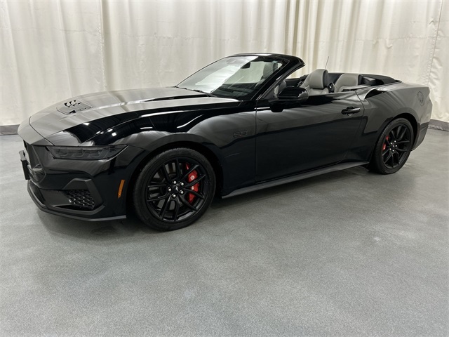 2024 Ford Mustang GT Premium photo 2