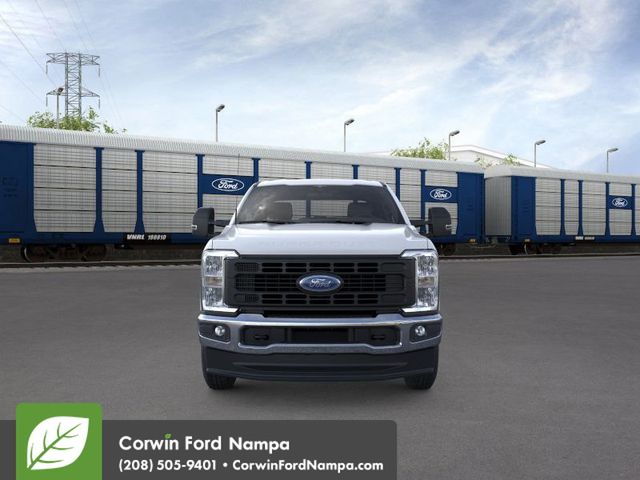 2026 Ford F-250 photo 6