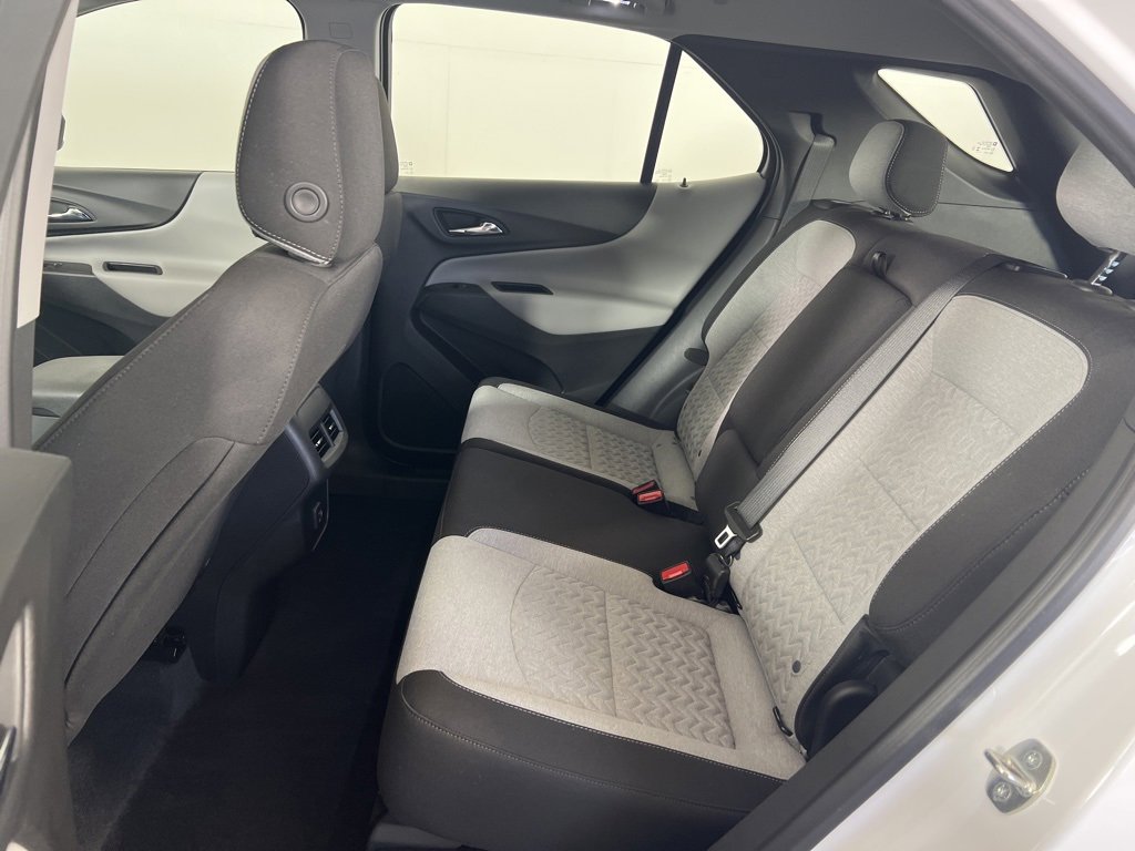 2023 Chevrolet Equinox LS photo 12