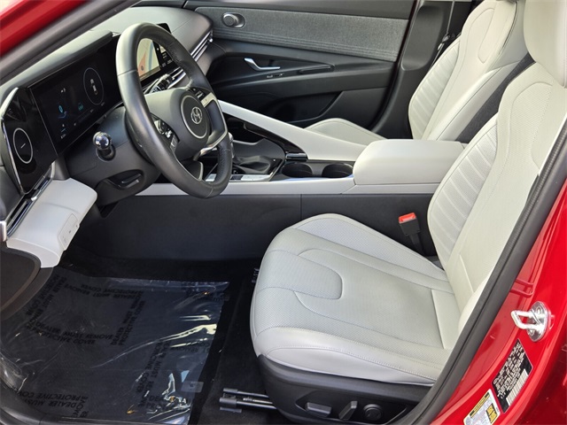 2023 Hyundai Elantra Limited photo 10