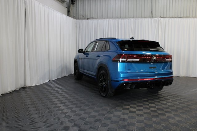 2025 Volkswagen Atlas Cross Sport SEL R-Line photo 23