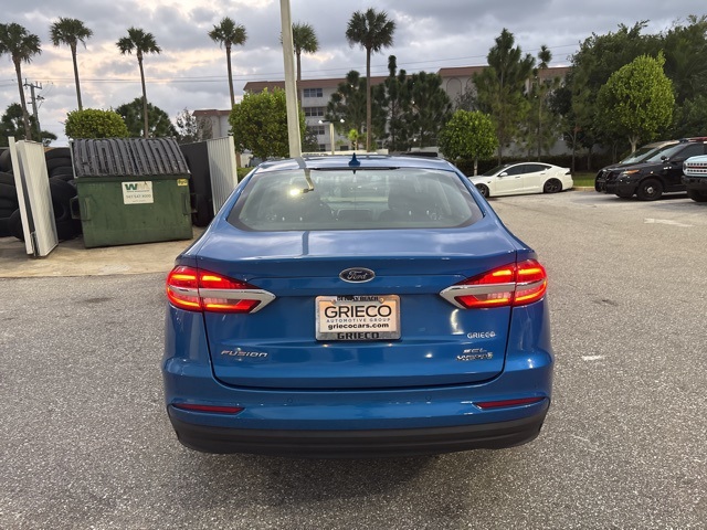 2019 Ford Fusion Hybrid SEL photo 3