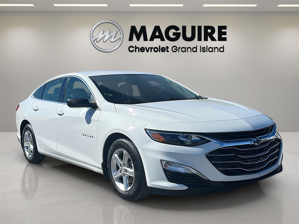 2022 Chevrolet Malibu LS photo 21