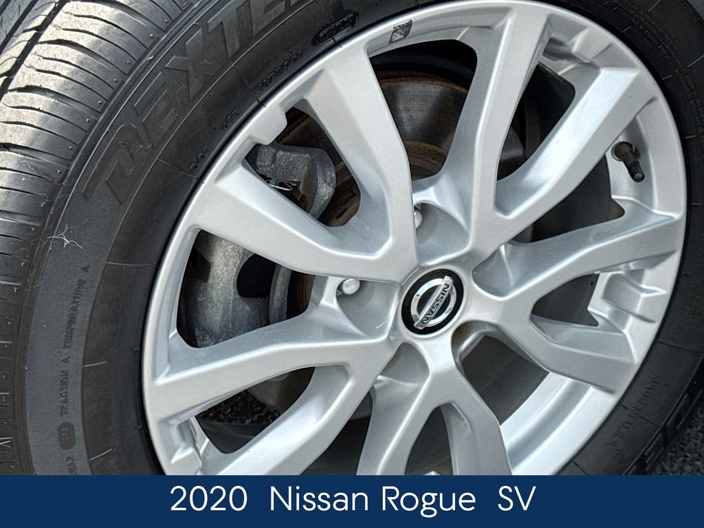 2020 Nissan Rogue SV photo 6