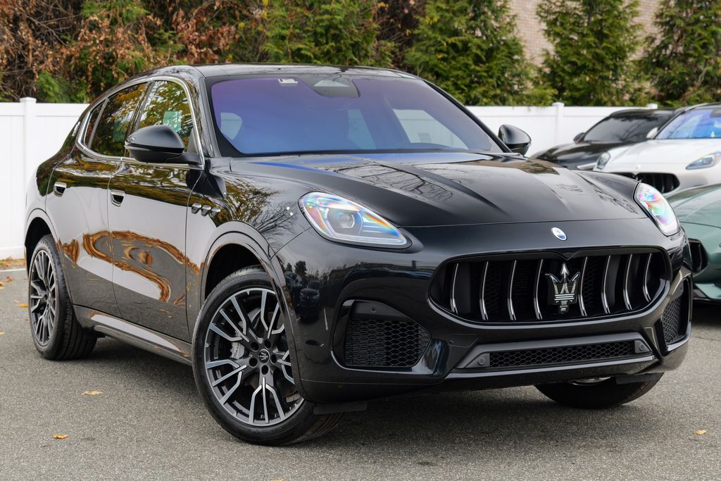 2025 Maserati Grecale Base's photo
