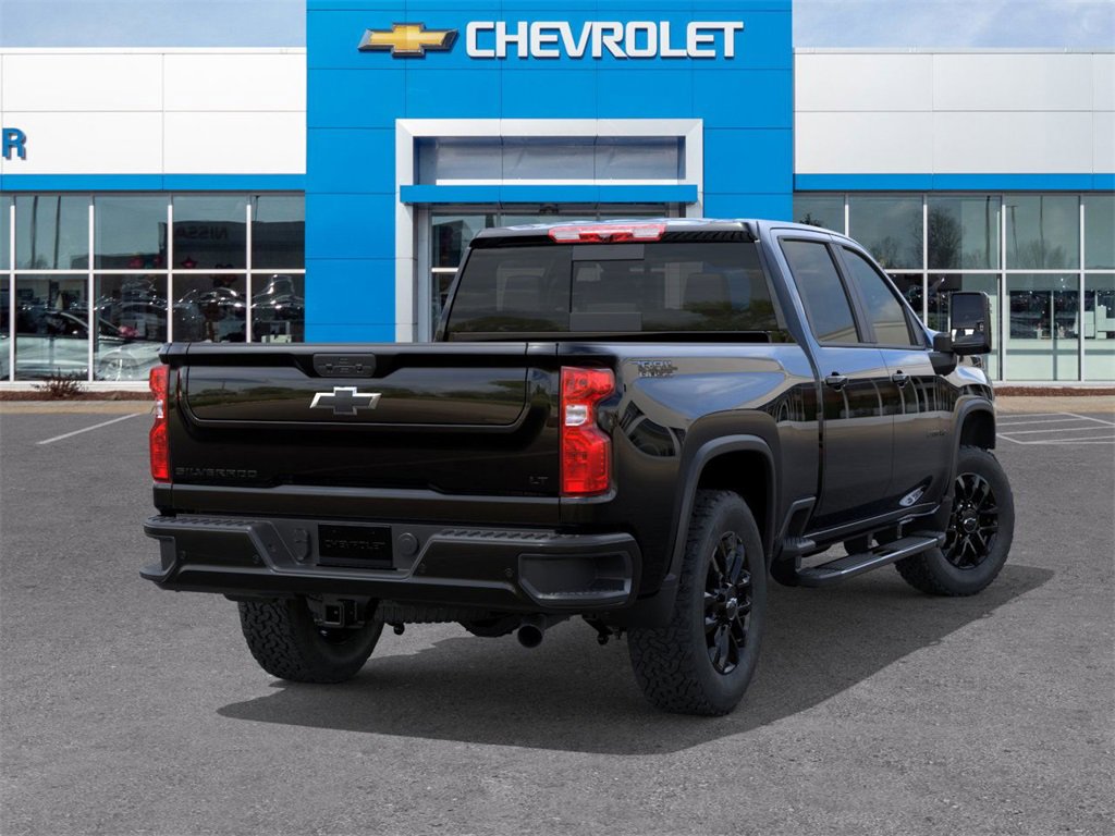2025 Chevrolet Silverado 2500HD LT photo 4