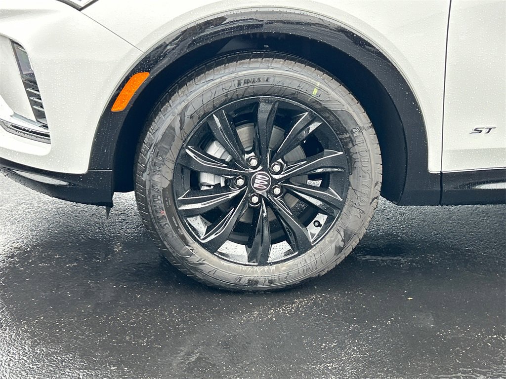 2026 BUICK ENVISTA - Image 10