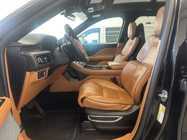 2020 Lincoln Aviator Black Label photo 10