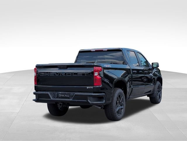 2025 Chevrolet Silverado 1500 Custom photo 3