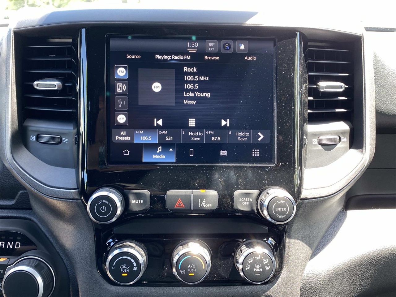 2025 Ram 1500 Tradesman photo 12