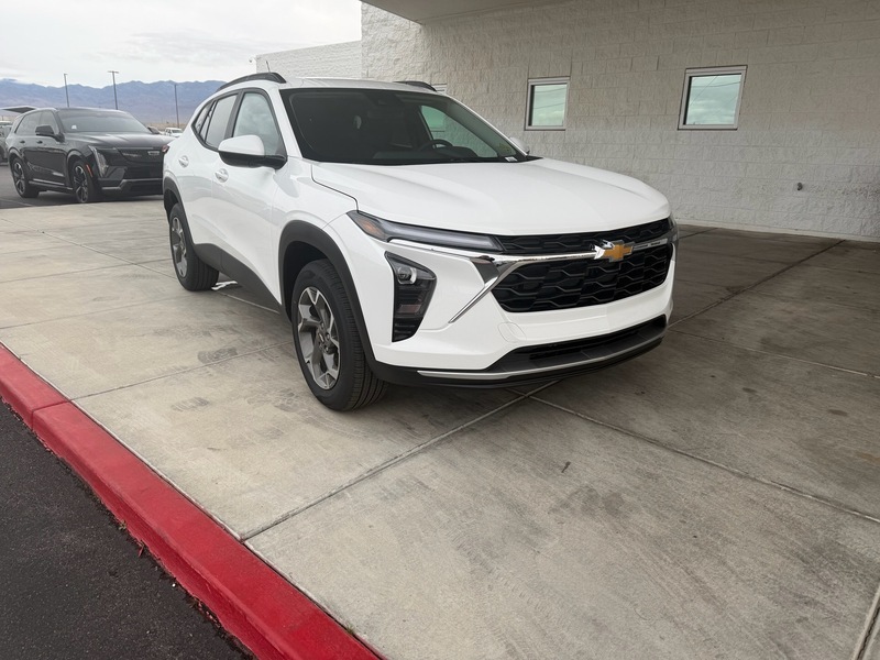 2026 Chevrolet Trax LT's photo
