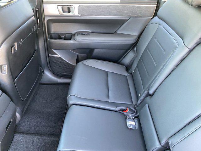 2025 Hyundai Santa Fe Limited photo 17