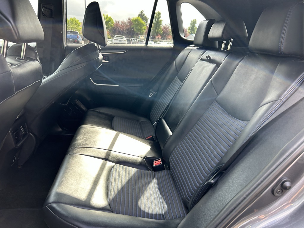 2020 Toyota RAV4 Hybrid XSE photo 26