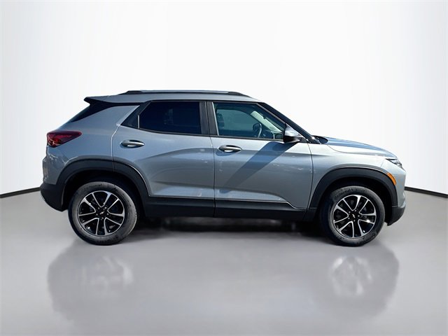 2026 Chevrolet Trailblazer LT photo 4