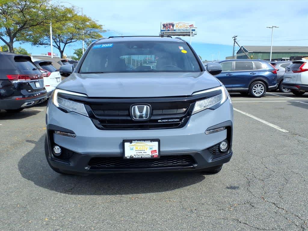 2022 Honda Pilot Black Edition photo 2