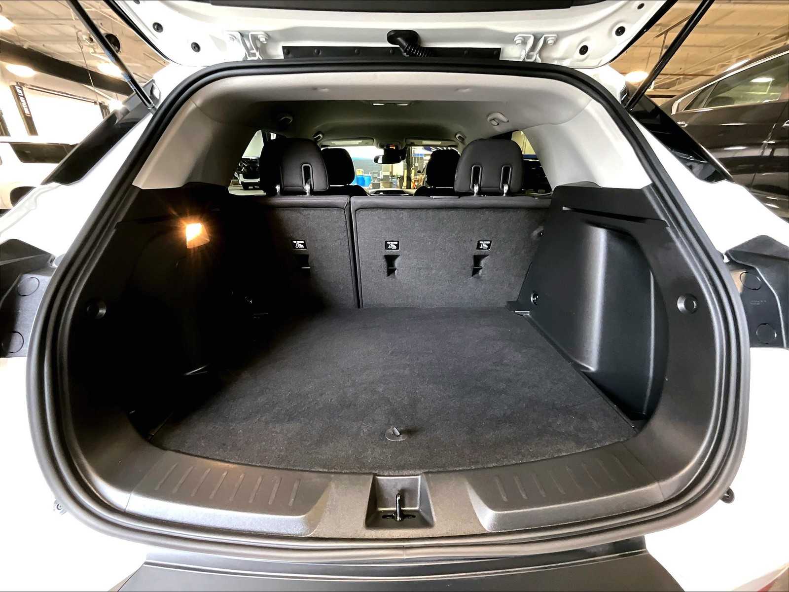 2022 Chevrolet Trailblazer LT photo 16