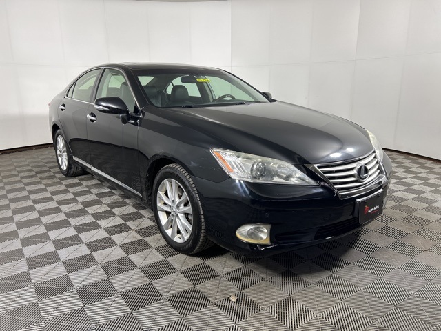 2011 Lexus ES 350's photo