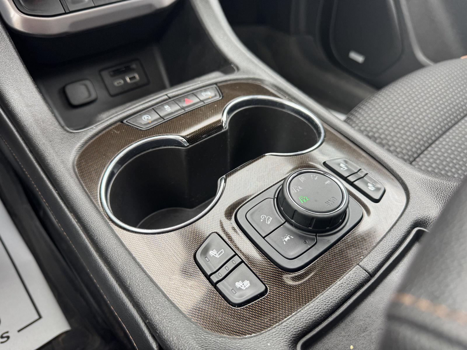 2022 Gmc Acadia AT4 photo 21