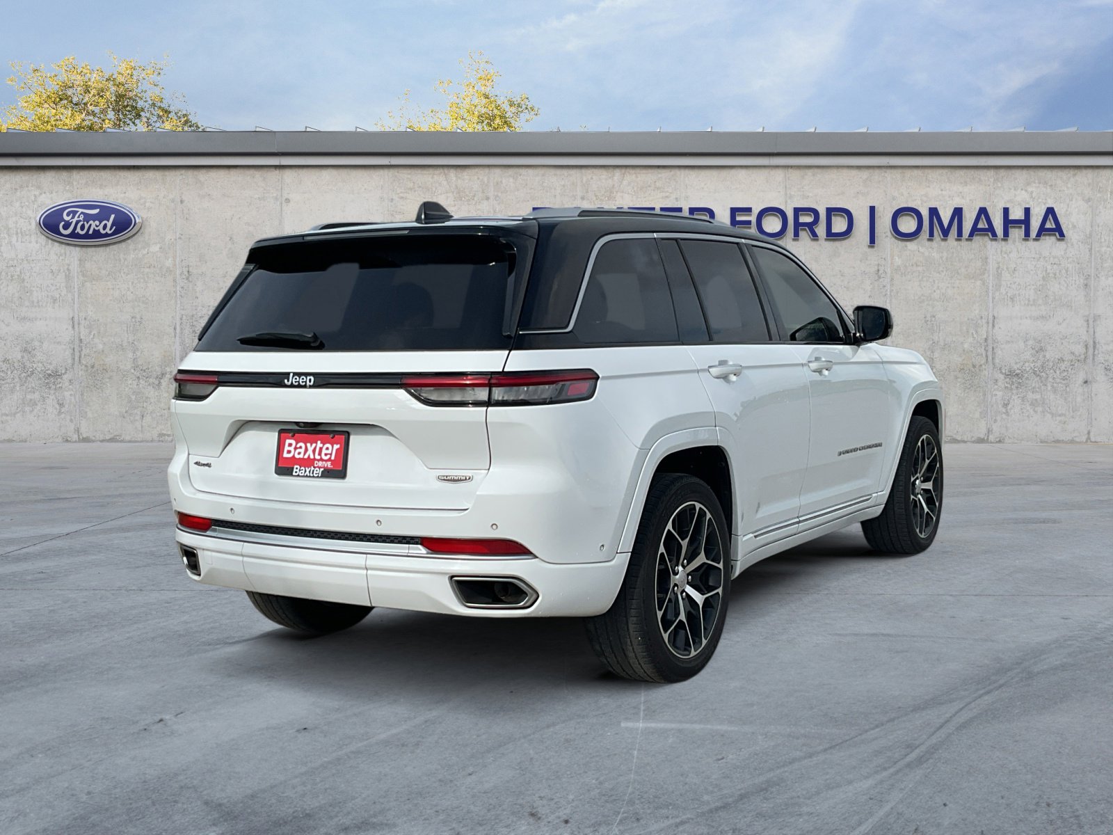 2022 Jeep Grand Cherokee Summit photo 15