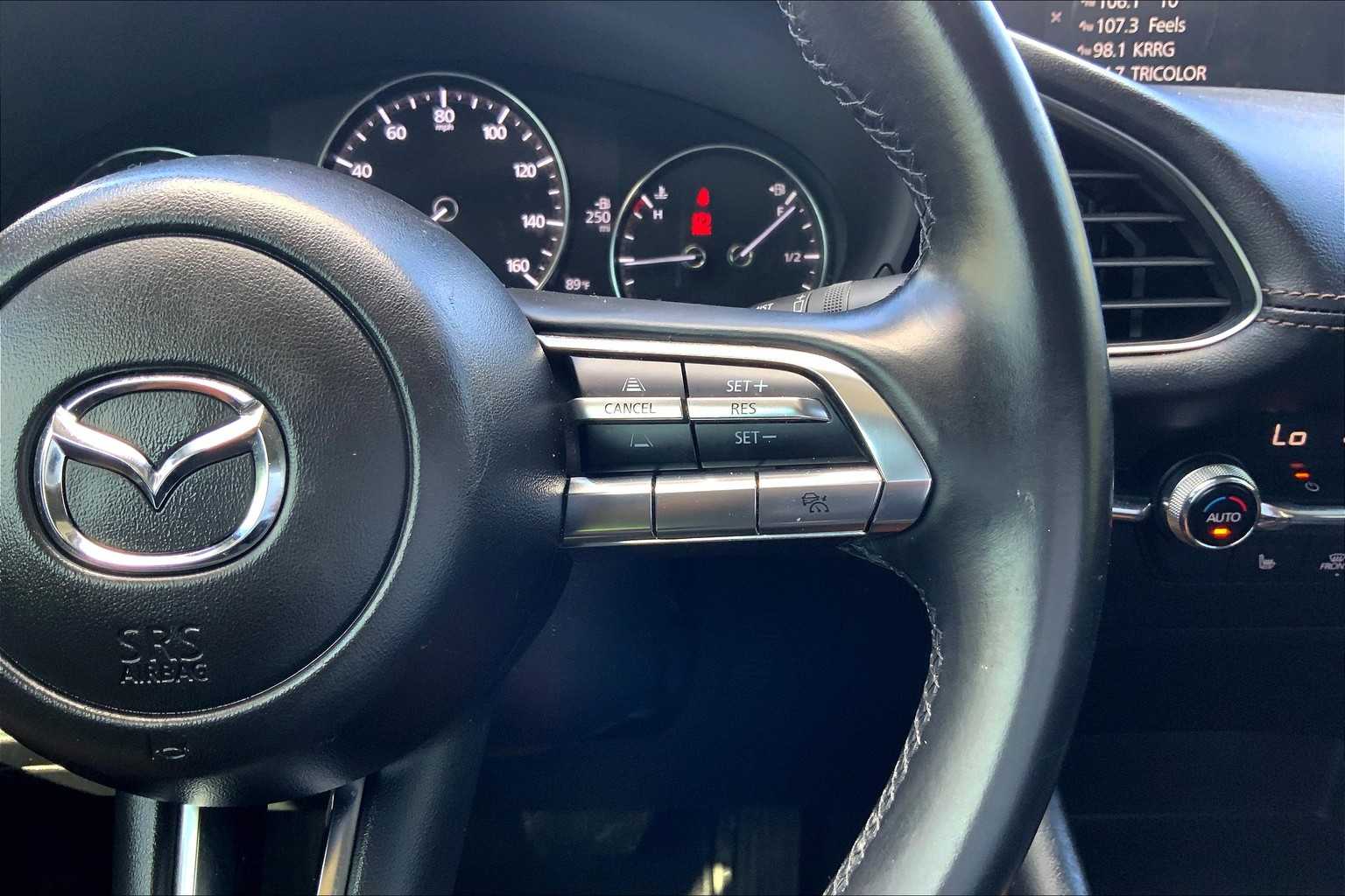 2022 Mazda Mazda3 Preferred photo 22