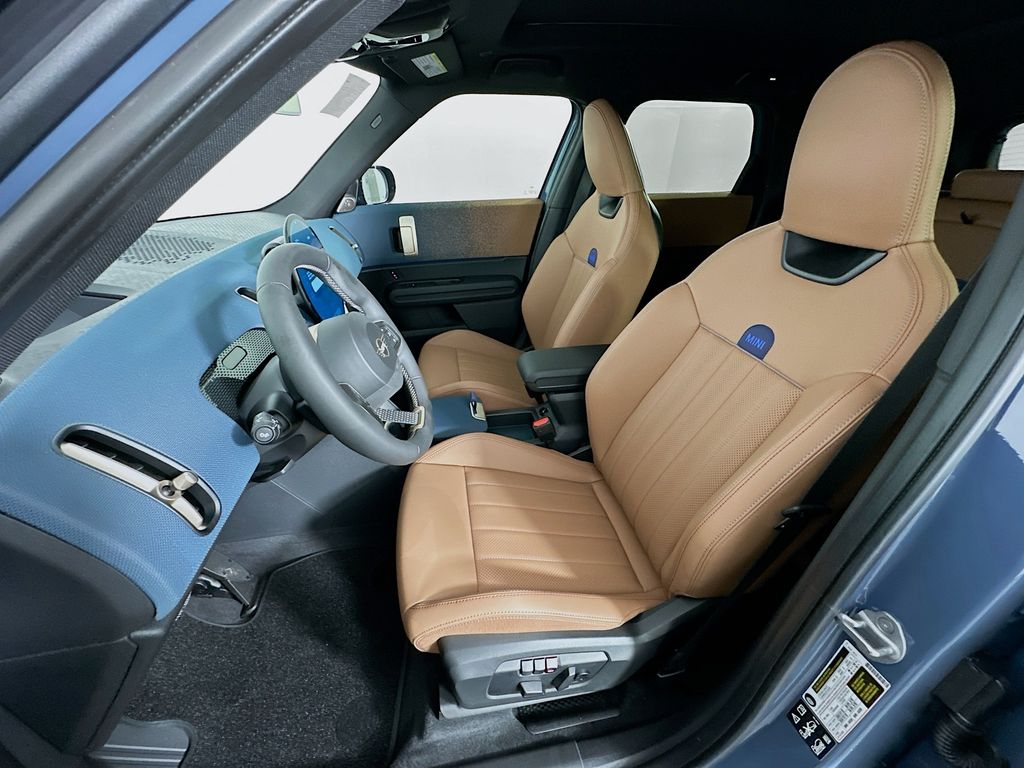 2025 Mini Countryman S ALL4 Iconic photo 16