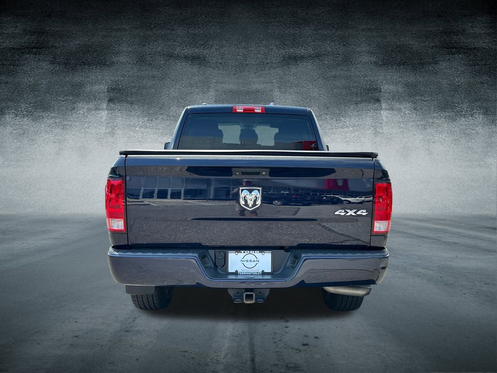 2018 Ram 1500 Express photo 2