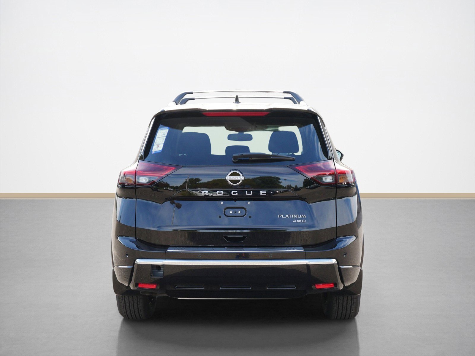 2026 Nissan Rogue Platinum photo 3