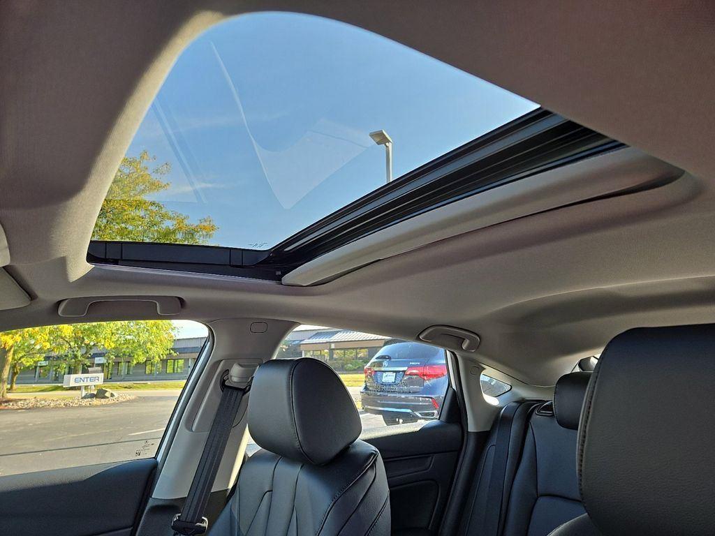 2025 Acura Integra Base photo 18