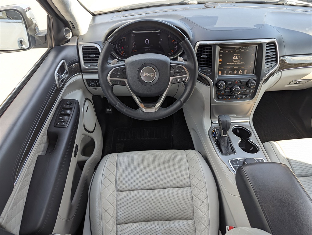 2017 Jeep Grand Cherokee Summit photo 13