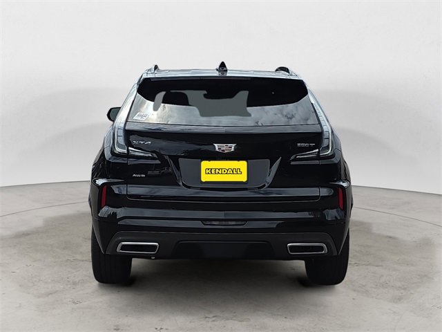 2024 Cadillac XT4 Sport photo 3