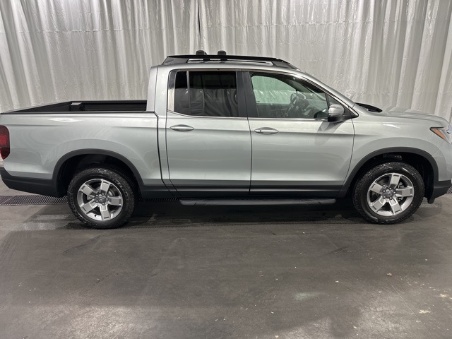 2025 Honda Ridgeline RTL photo 2