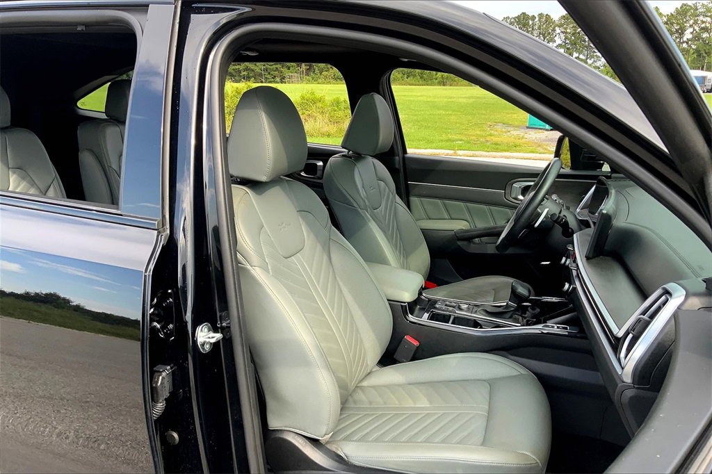 2025 Kia Sorento X-Line SX Prestige photo 6