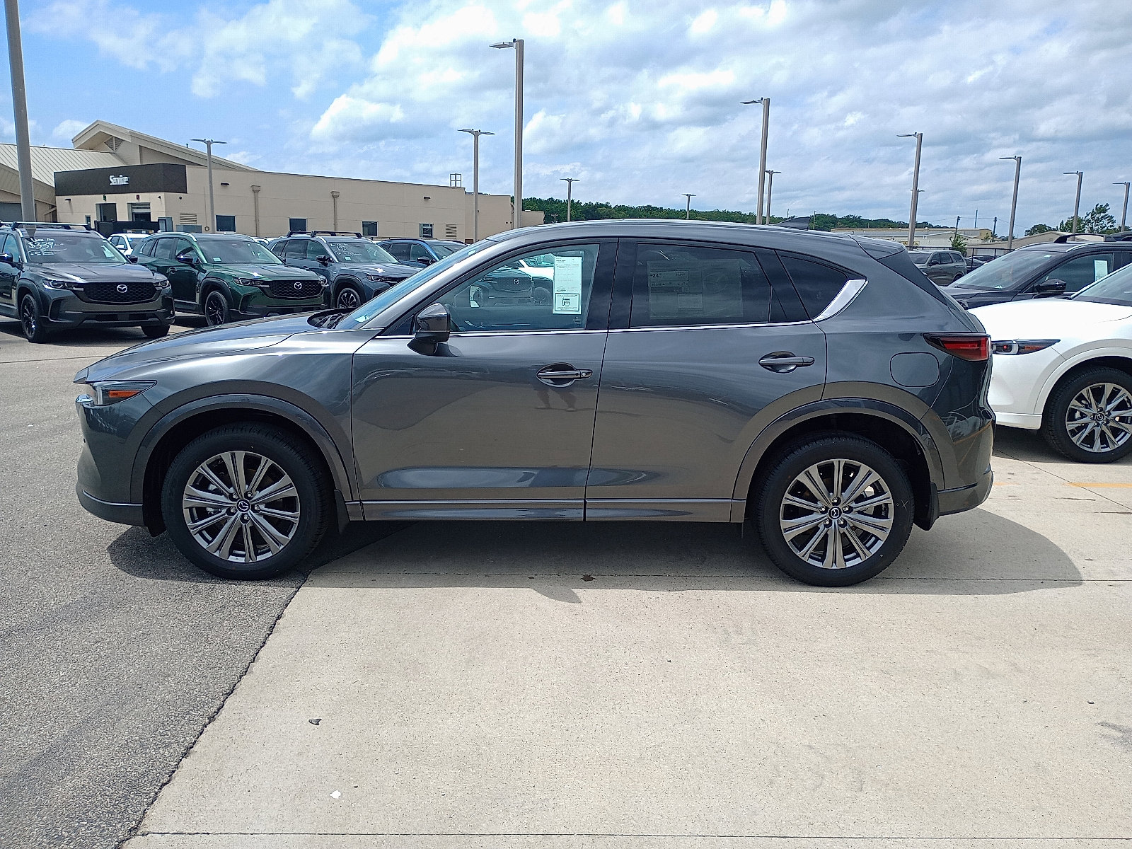 2025 Mazda CX-5 2.5 Turbo Signature photo 4