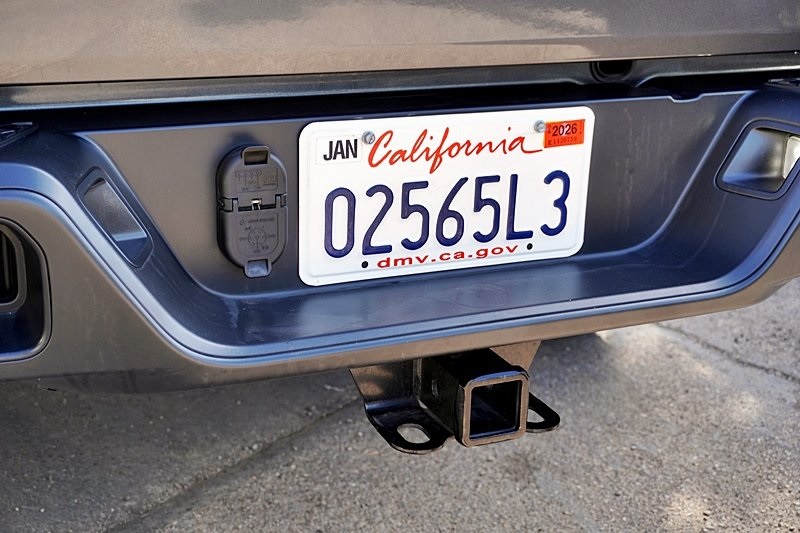 Certified Used 2021 Gray Jeep Overland image 16