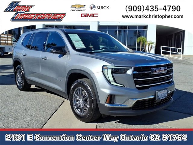 2025 GMC Acadia Elevation's photo