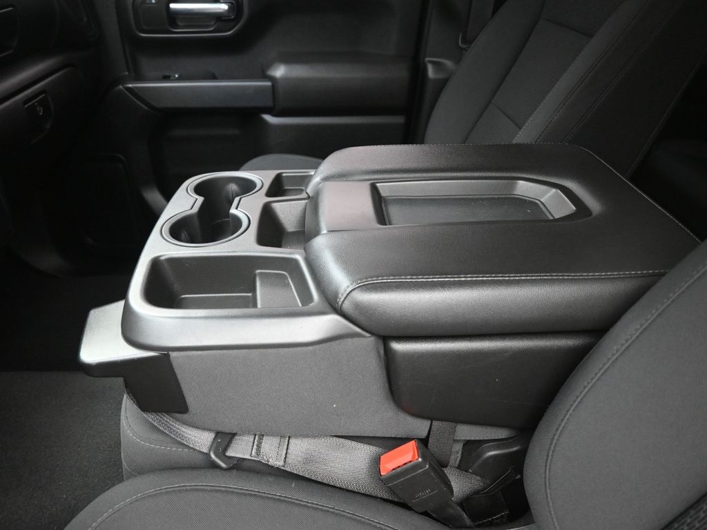 2021 Chevrolet Silverado 1500 Custom photo 19