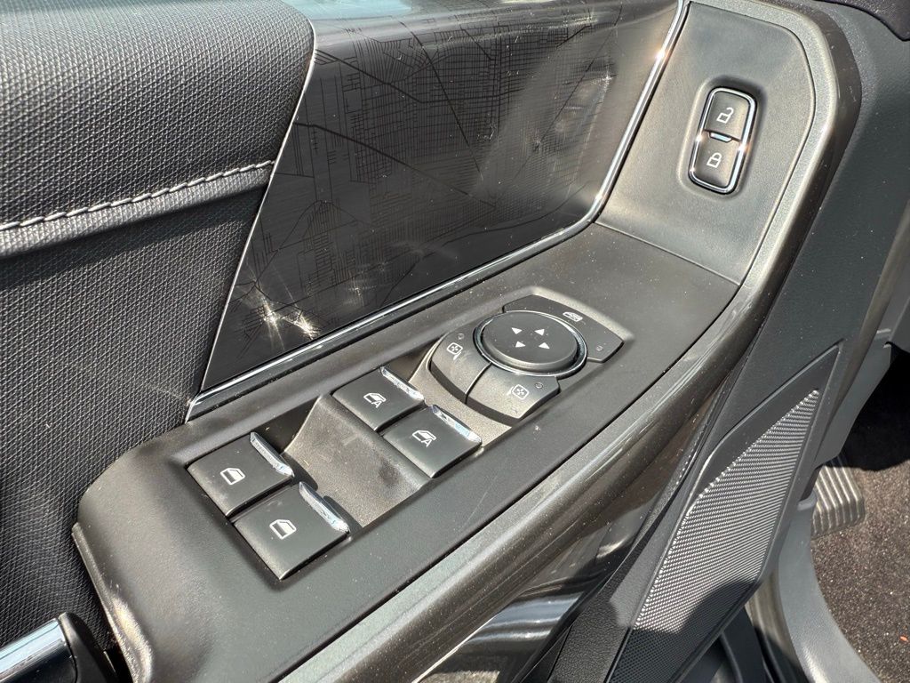 2022 Ford F-150 XLT photo 14